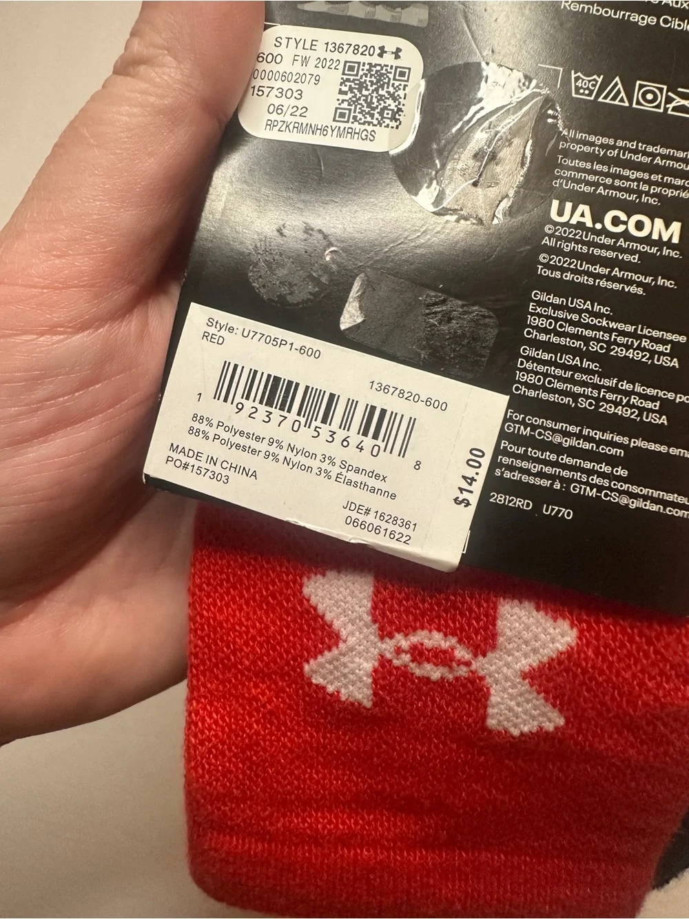 2 pairs of Under Armour UA Team Cushioned Crew Socks 8-13